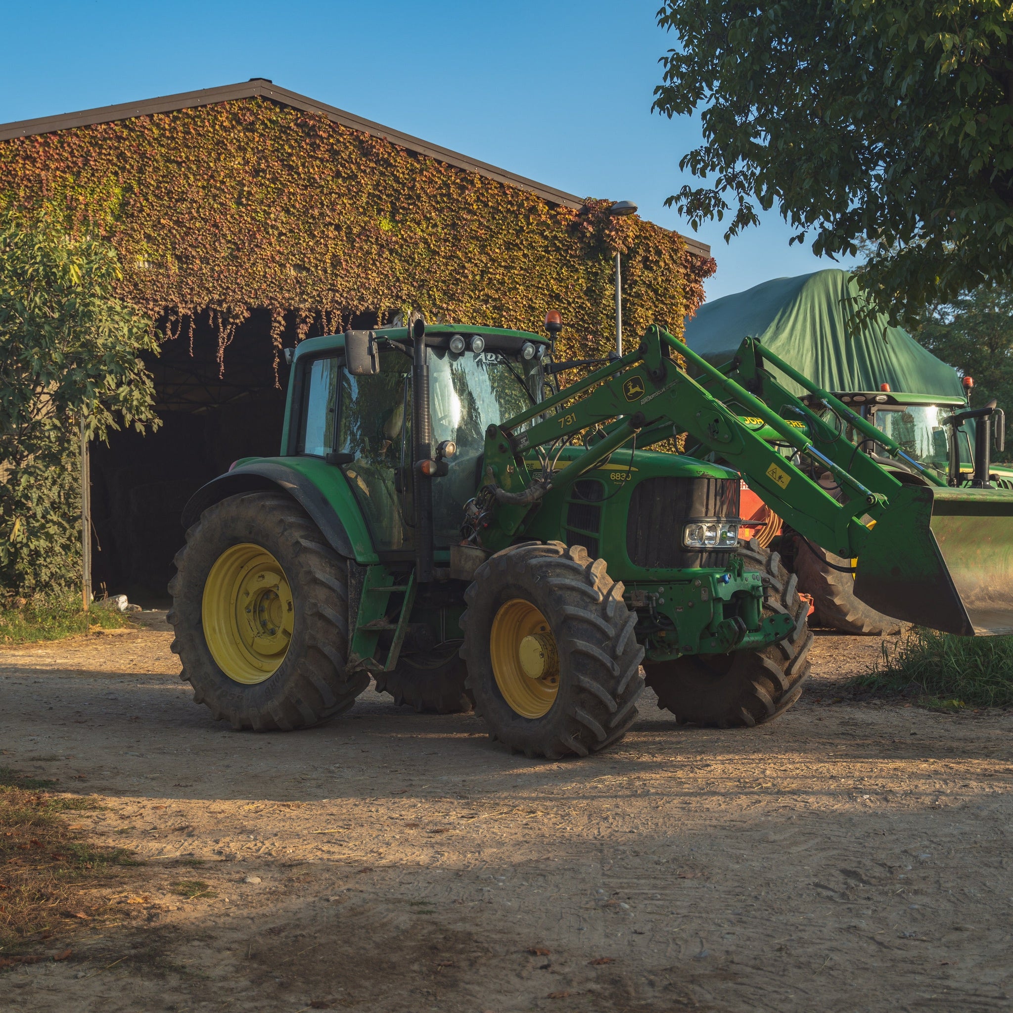 Perché le tute Farmer Suit sono speciali? Farmer Suit